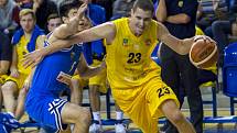 BK Opava – USK Praha 72:71