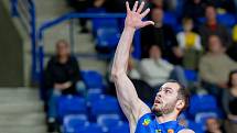 BK Opava - ČEZ Basketball Nymburk 79:81