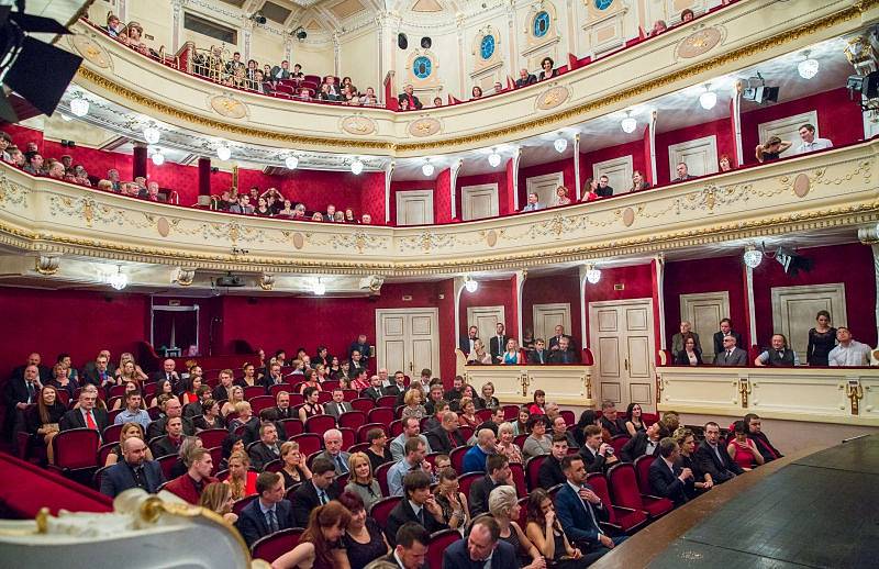 Během sobotního večera ve Slezském divadle proběhlo slavnostní vyhlášení ankety o nejúspěšnějšího sportovce okresu Opava za uplynulý rok.