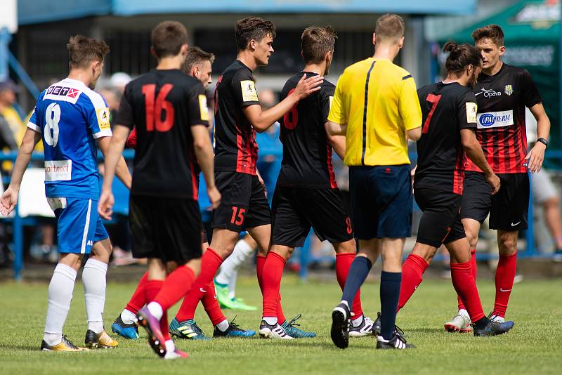 Přípravný zápas SFC Opava - MFK Vítkovice 23. června 2018. Hráči Opavy, gól, radost.