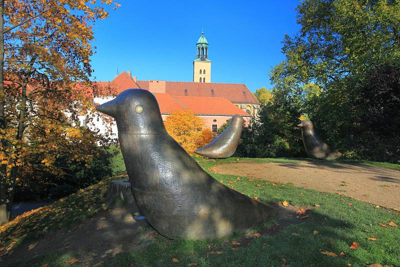 Město Opava je protkáno parky a vodotrysky.