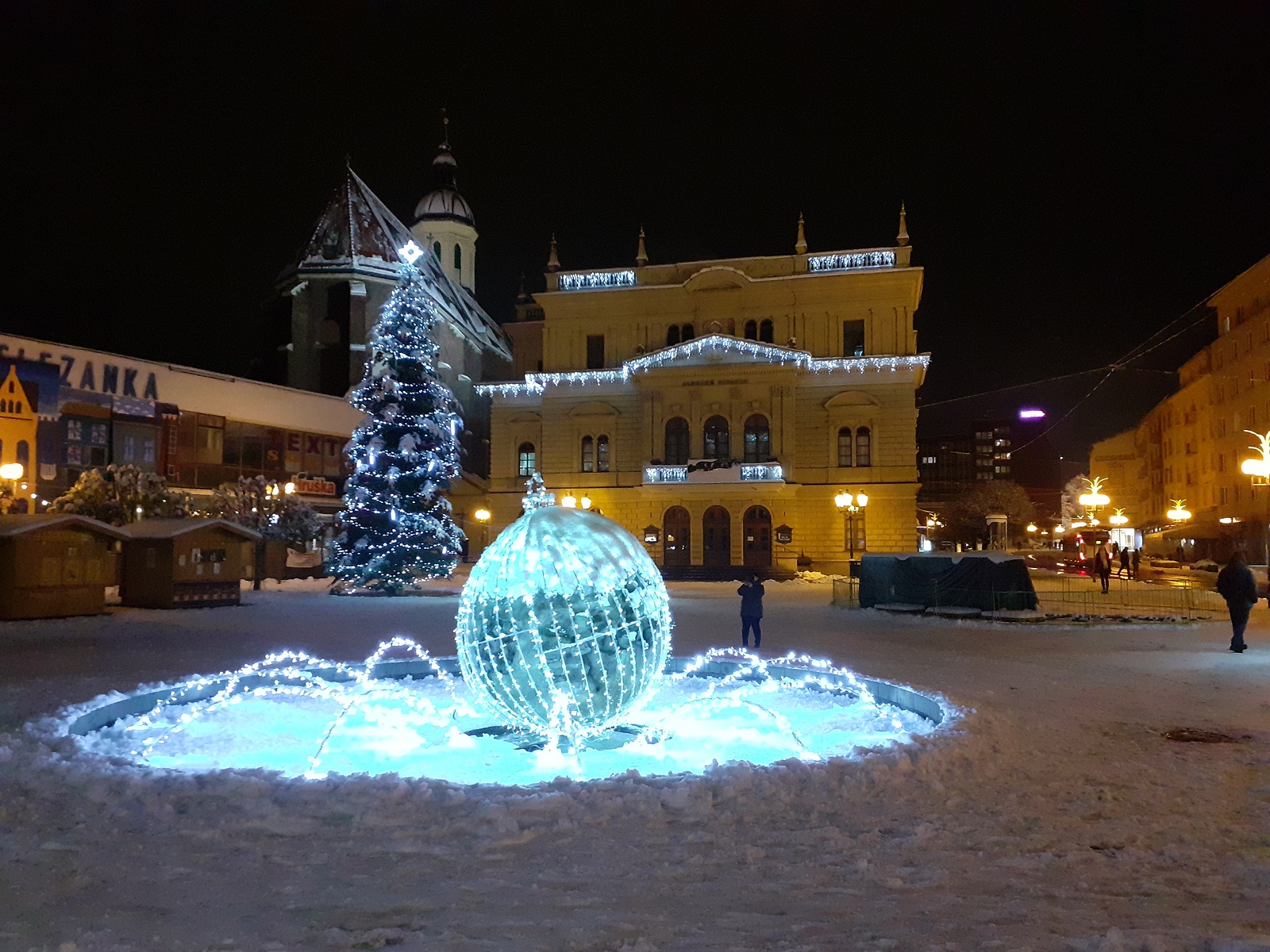 Temnější Vánoce: ceny energií ovlivní i sváteční výzdobu měst na Opavsku -  Opavský a hlučínský deník
