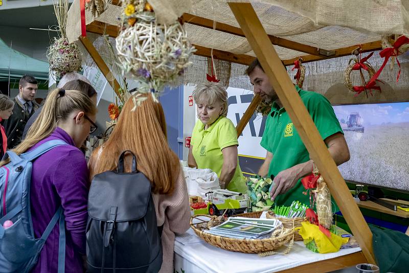 Veletrh povolání v opavské víceúčelové hale.