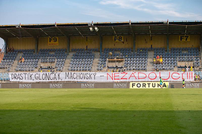 SFC Opava-Slavia Praha 1:1 (1. 9. 2019).