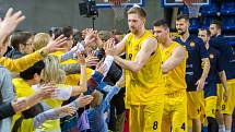 BK Opava - USK Praha 73:68