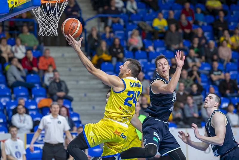 BK Opava - Děčín 87:70