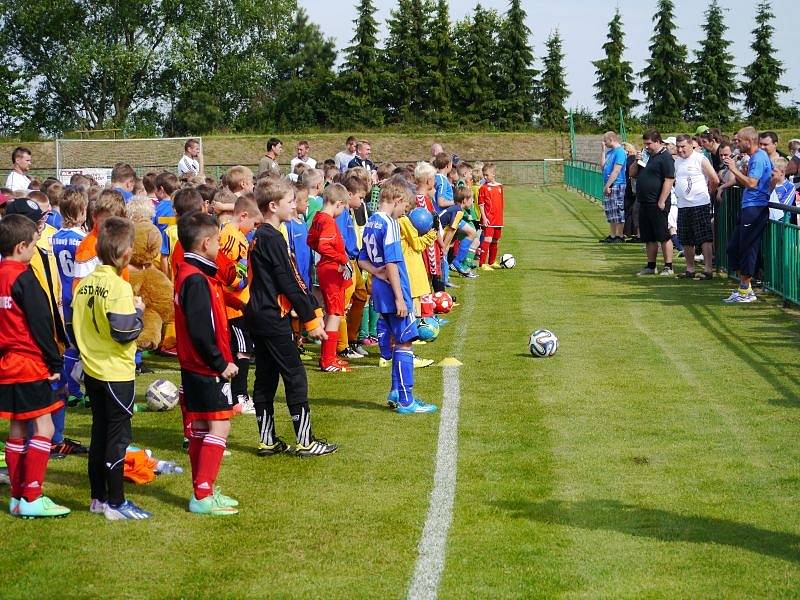 Fotbalový festival v Chlebičově se vydařil. Vítězem druhého ročníku mezinárodního turnaje O pohár Model Obaly a České spořitelny se stali všichni účastníci.