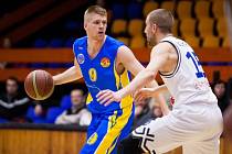 USK Praha - BK Opava 70:86