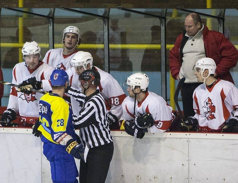 HC Slezan Opava - HC Zubr Přerov 8:4