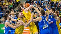 BK Opava – USK Praha 72:57 (24:11, 42:26, 59:44)