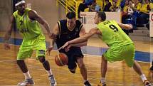 BK Opava – Astrum Levice 66:46