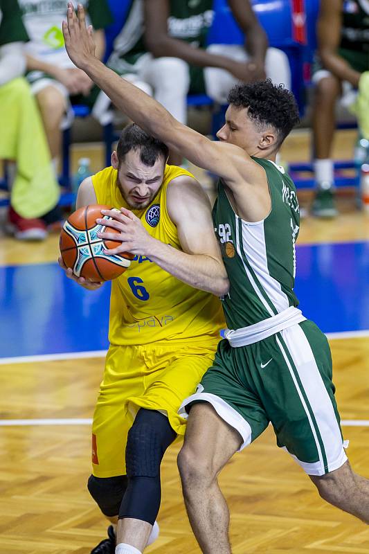 BK Opava – Nanterre 92  74:67.