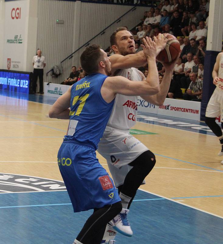 Sport basketbal NBL play-off čtvrtfinále 7. zápas Děčín - Opava