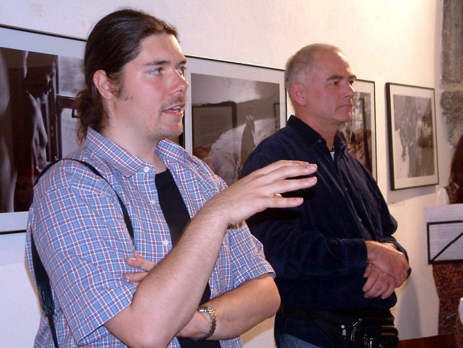 Martinu Wágnerovi (vlevo) zahajoval výstavu Na východ od ráje Vlastmil Kula (vpravo).