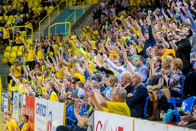 BK Opava – ČEZ Basketball Nymburk 66:79