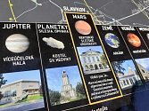 Nové informační cedule planetární stezky v Opavě. 11. července 2023.