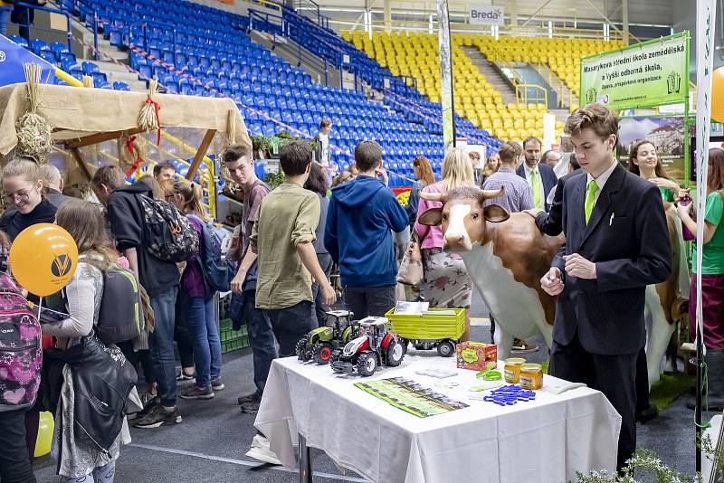 Veletrh povolání v opavské víceúčelové hale.