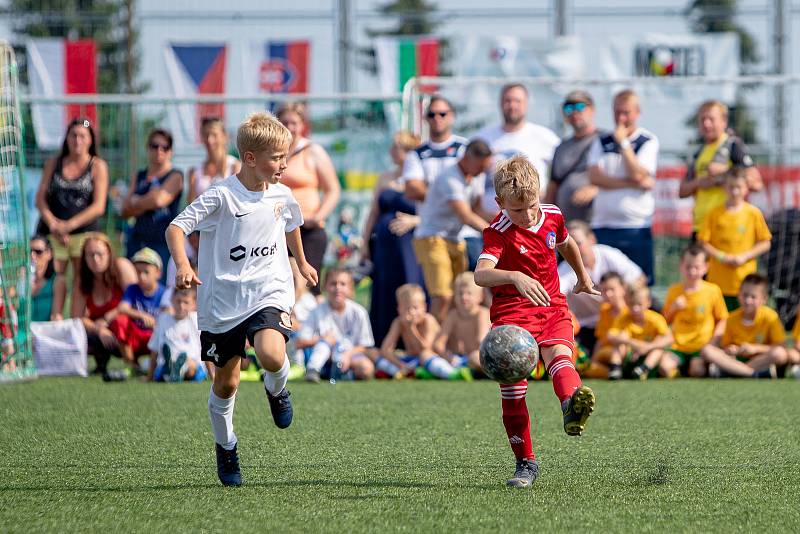 Dvoudenní mezinárodní fotbalový turnaj dětí ročníku 2011 a mladších Moravskoslezský Cup v Kravařích.