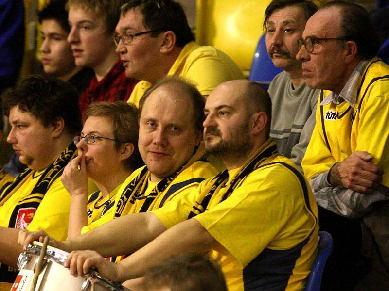 BK Opava - BC Kolín 88:92