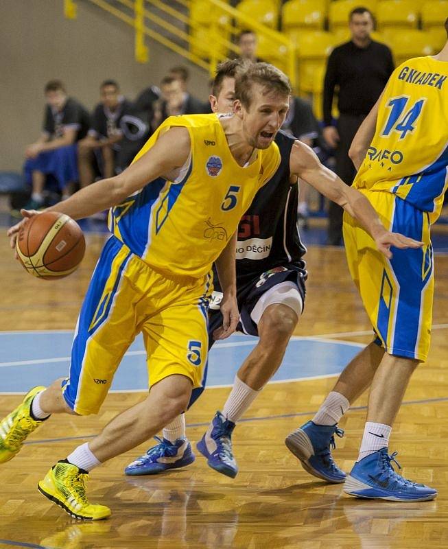 BK Opava – BK Děčín 73:54