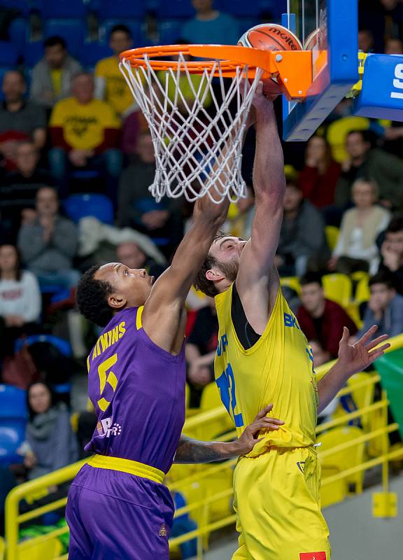 BK Opava – Hapoel Holon 64:97