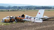 Při tragické letecké nehodě v Dolním Benešově-Zábřehu zemřeli dva Rakušané.