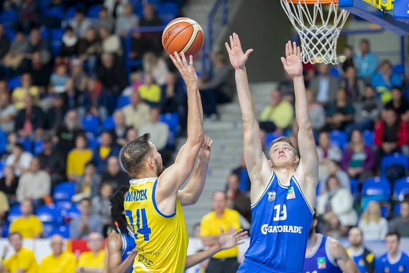 BK Opava - USK Praha, 6. kolo basketbalové Kooperativa NBL, 30. října 2019.