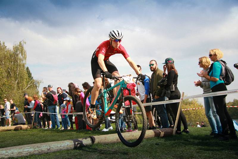 MTBcross 2017. Na Stříbrném jezeře se o víkendu nejvíce dařilo Skalickému.