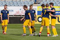 Fotbalisté Velkých Heraltic v této sezoně získali Pohár OFS Opava, když ve finále porazili Strahovice 5:0. Teď se radují podruhé, postoupili z I.B do I.A třídy.
