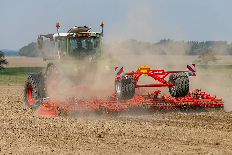 Polní den OPaLL - AGRI, Dolní Životice, září 2022.