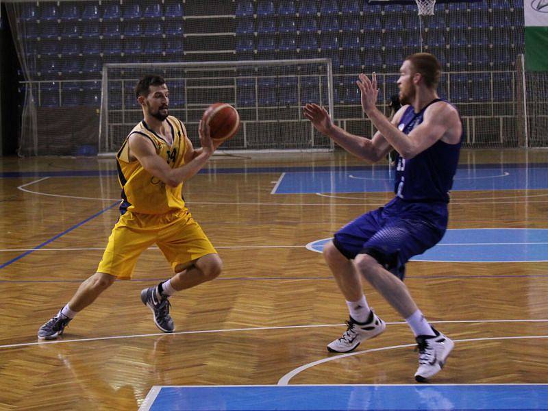 BK Opava – Ariete Prostějov 74:82