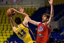 BK Breda & Weinstein Opava - Levharti Chomutov 58:75