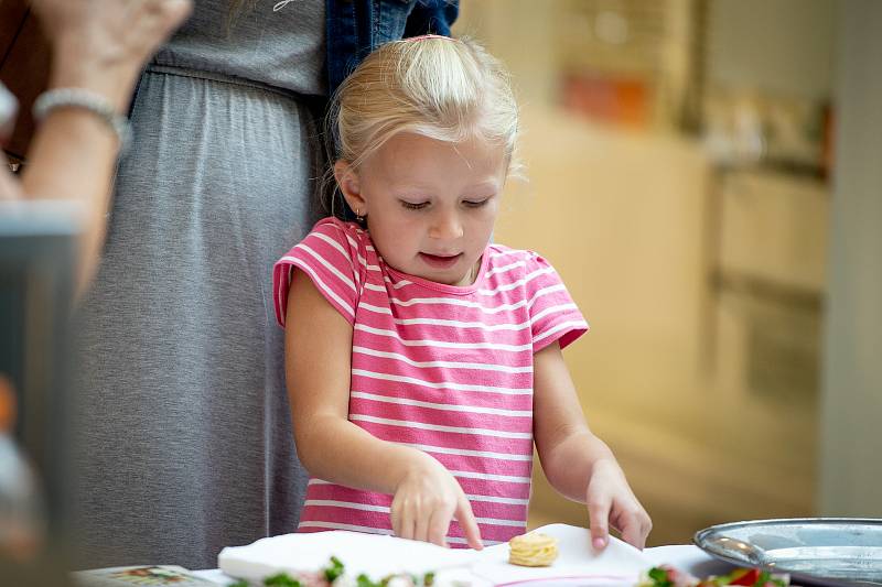 Babí gastrofestival v OC Bredě & Weinstein, 13. zaří 2019 v Opavě.