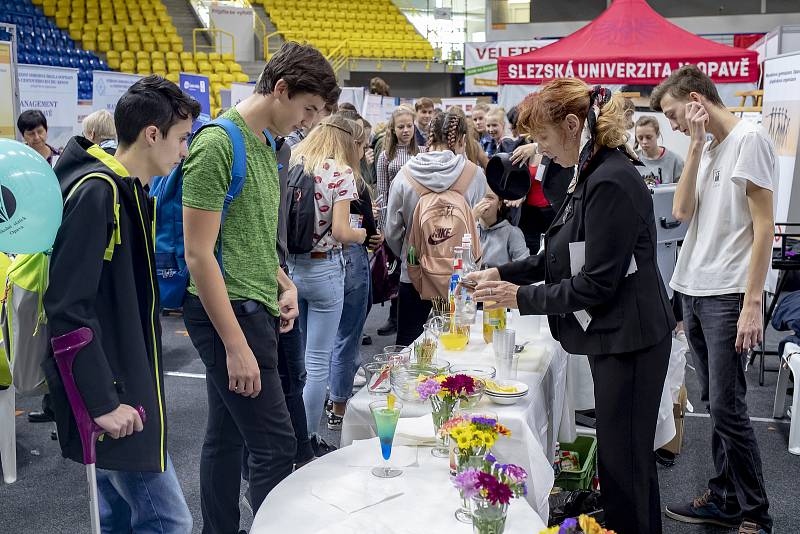 Veletrh povolání v opavské víceúčelové hale.