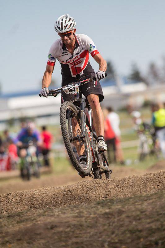 MTB Cross, který se konal v prostředí opavského Stříbrného jezera, má po víkendu za sebou první ročník. Na start hlavního závodu se postavilo zhruba 350 lidí.