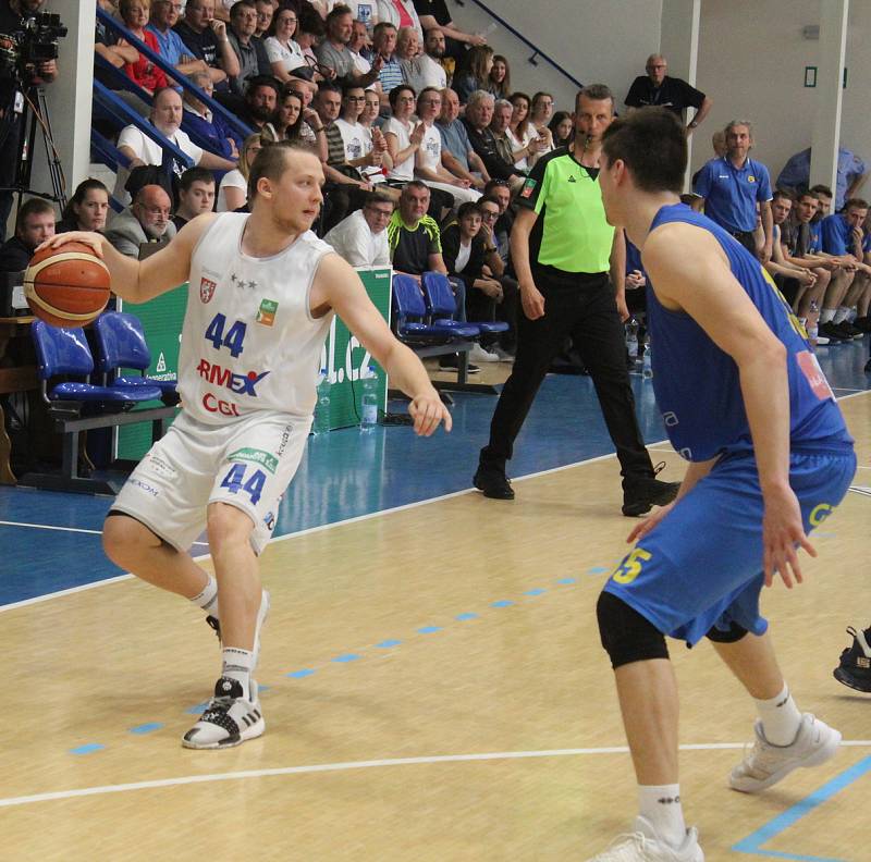 Sport basketbal NBL play-off čtvrtfinále 7. zápas Děčín - Opava