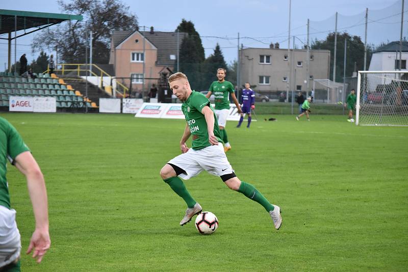 Fotbalisté Hlučína prohráli derby s Petřkovicemi. Foto: Štěpánka Czyžová