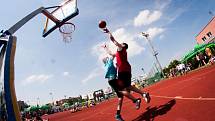 Sportovně-hudební festival STREET GAME FESTIVAL OPAVA trhal v sobotu v Kylešovicích ve všech směrech rekordy. Luxusní divácká návštěva se měla na co dívat.