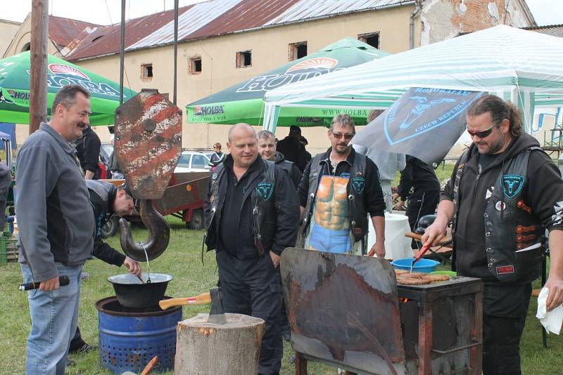 Světlou Horou po opět po roce zavoněl kotlíkový guláš. 