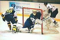 Krnovští hokejisté vyhráli v Rožnově pod Radhoštěm 4:3.