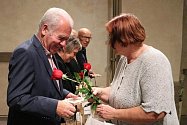 Trenér a zakladatel oddílu Šachy Krnov Karel Handlíř byl oceněn u příležitosti Mezinárodního dne seniorů.