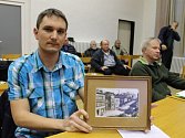 Bruntálský lékař Jan Vaněk mladší je rezolutně proti demolici hlavní budovy dřívější nemocnice v bruntálské Nádražní ulici.