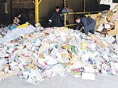 Třídění odpadu Krnovu přineslo nejen dobrý pocit z recyklace, ale také finanční odměnu od společnosti Eko-kom.