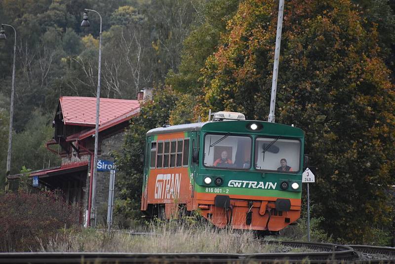 Železniční trať z Milotic nad Opavou do Vrbna pod Pradědem.