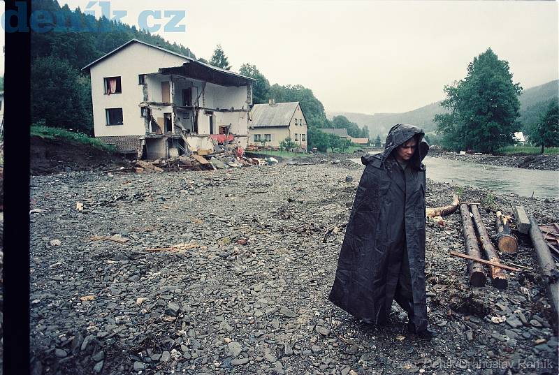 Povodně, 19-20. července 1997, Holčovice, Široká Niva, Karlovice a Zátor Loučky.