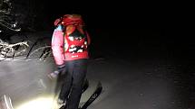 Noční pátrání po sedmdesátiletém skialpinistovi z Polska bylo úspěšné. Našel se v hlubokém sněhu podchlazený, ale živý.