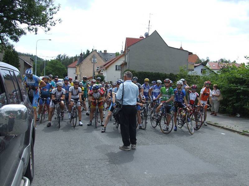 Čtvrtého závodu Slezského poháru amatérských cyklistů (SPAC) a současně dalšího závodu Jesenického šneku, kterým byl Krnovský Goofák, se v sobotu 21. června zúčastnilo celkem 137 cyklistů.