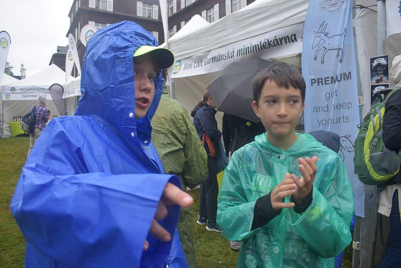 Gastrofestival Pojez v Karlově Studánce byl plný deště a dobrého jídla. 13. 8. 2022