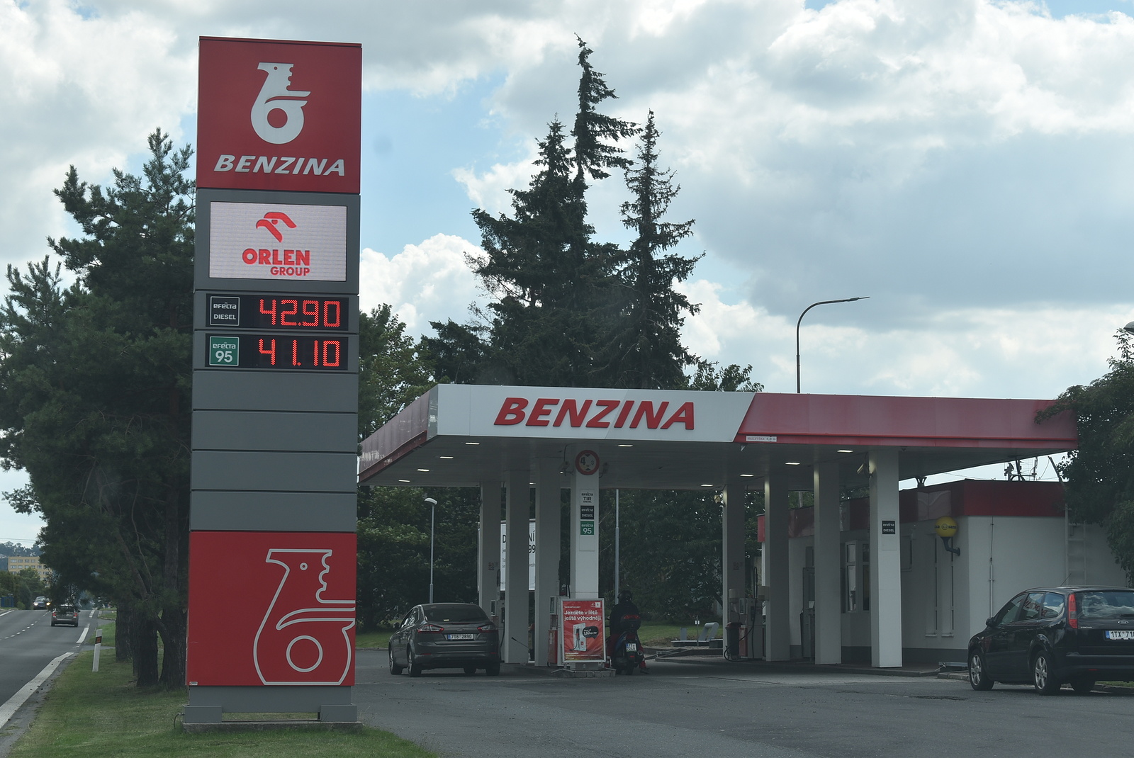 Srovnání cen benzinu v MS kraji: Podívejte se, kde už začínají trojkou -  Novojičínský deník