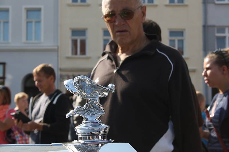 Mezinárodní akce Trofeo Niké, podhorská jízda veteránů.